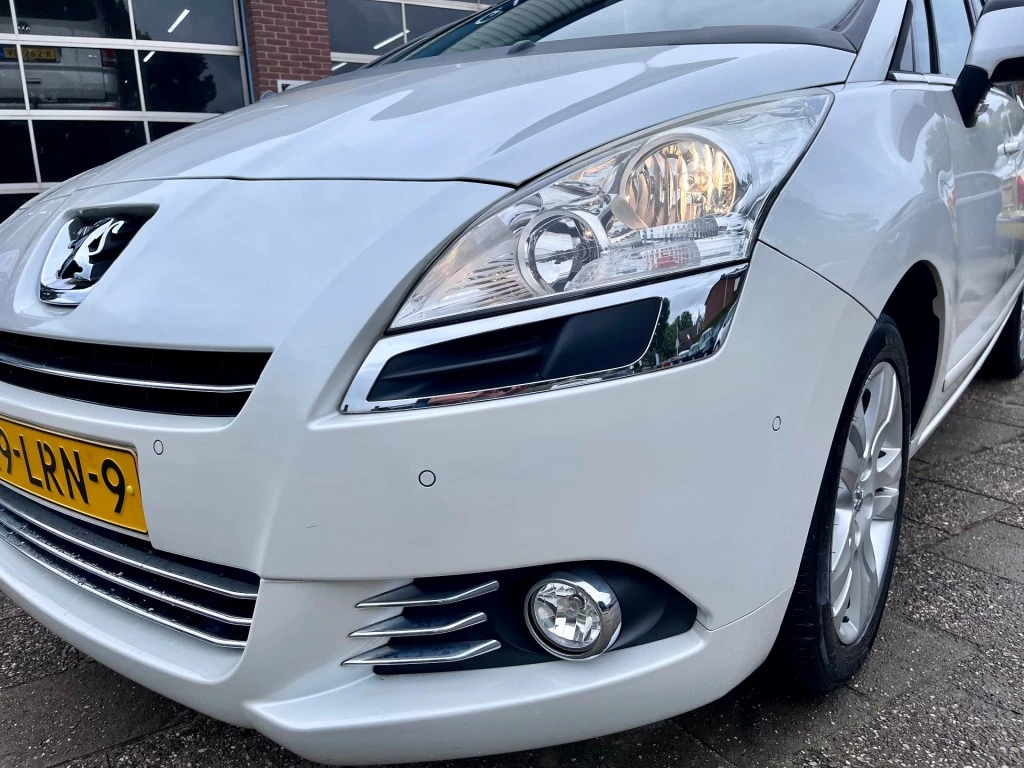 Hoofdafbeelding Peugeot 5008