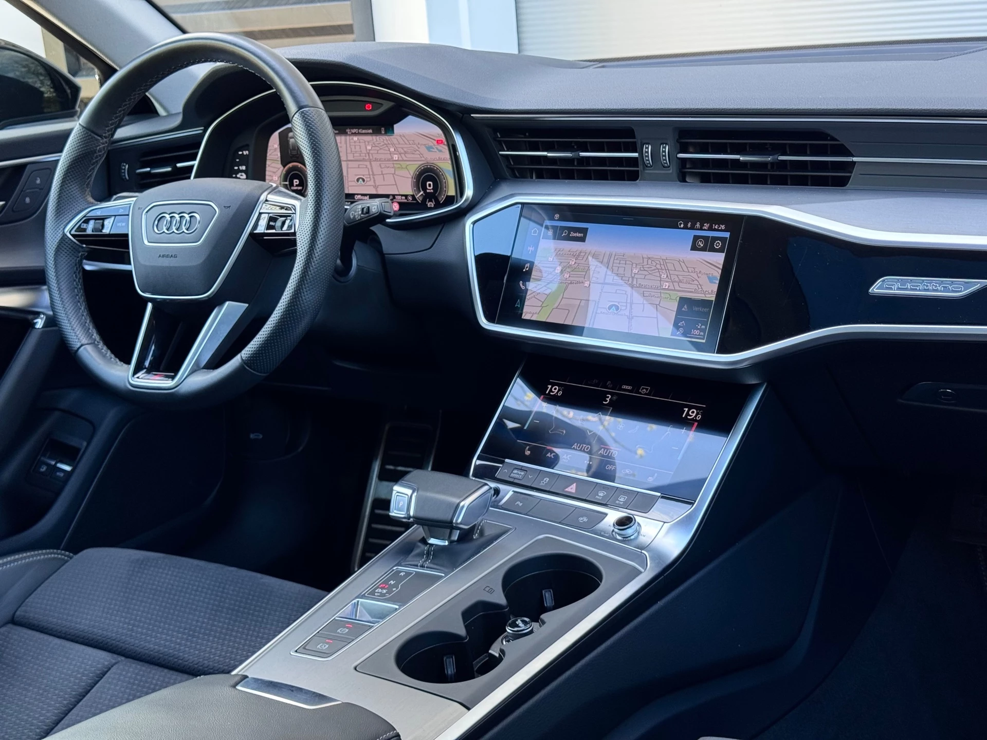 Hoofdafbeelding Audi A6