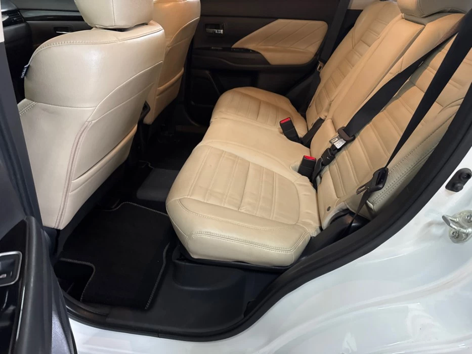 Hoofdafbeelding Mitsubishi Outlander