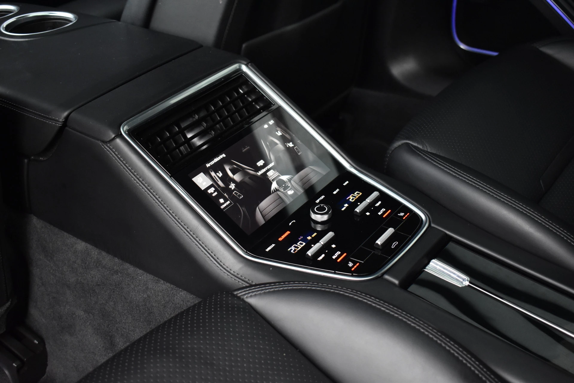 Hoofdafbeelding Porsche Panamera