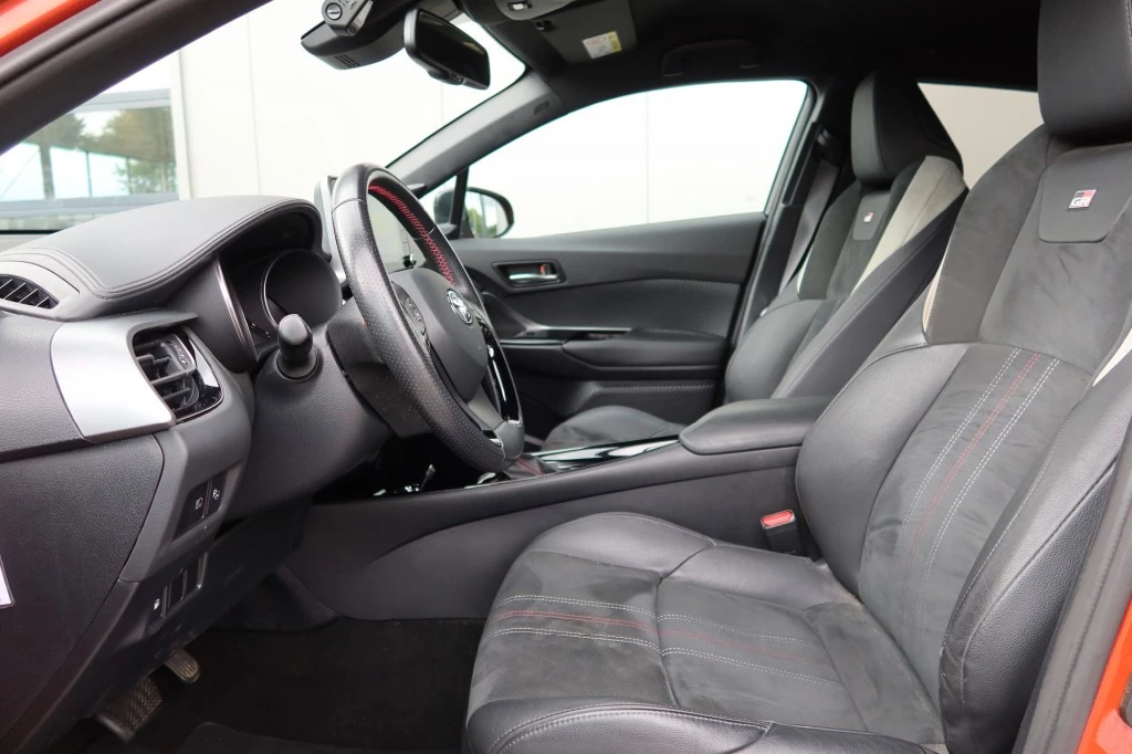 Hoofdafbeelding Toyota C-HR