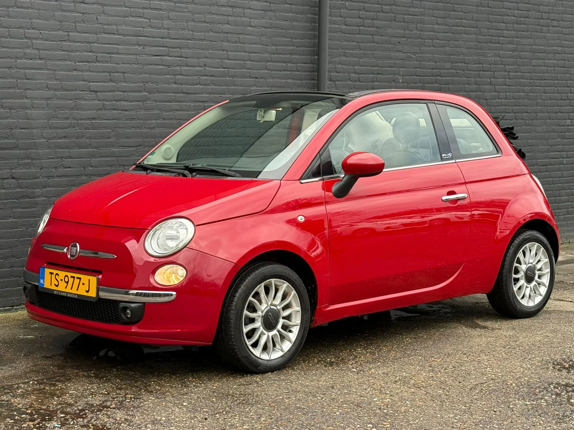 Hoofdafbeelding Fiat 500C