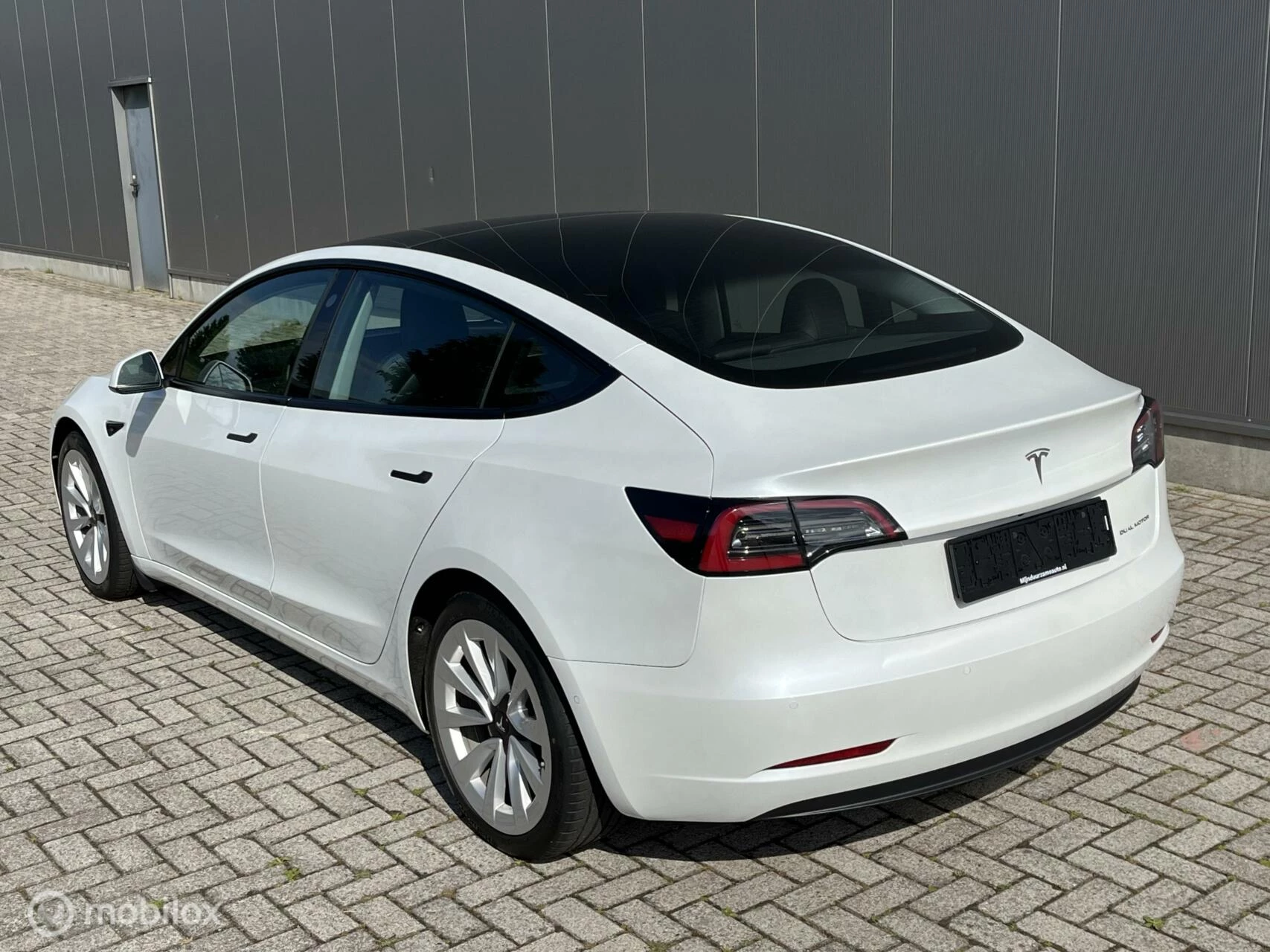 Hoofdafbeelding Tesla Model 3
