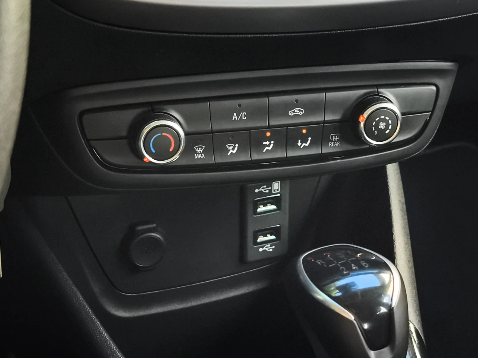 Hoofdafbeelding Opel Crossland X
