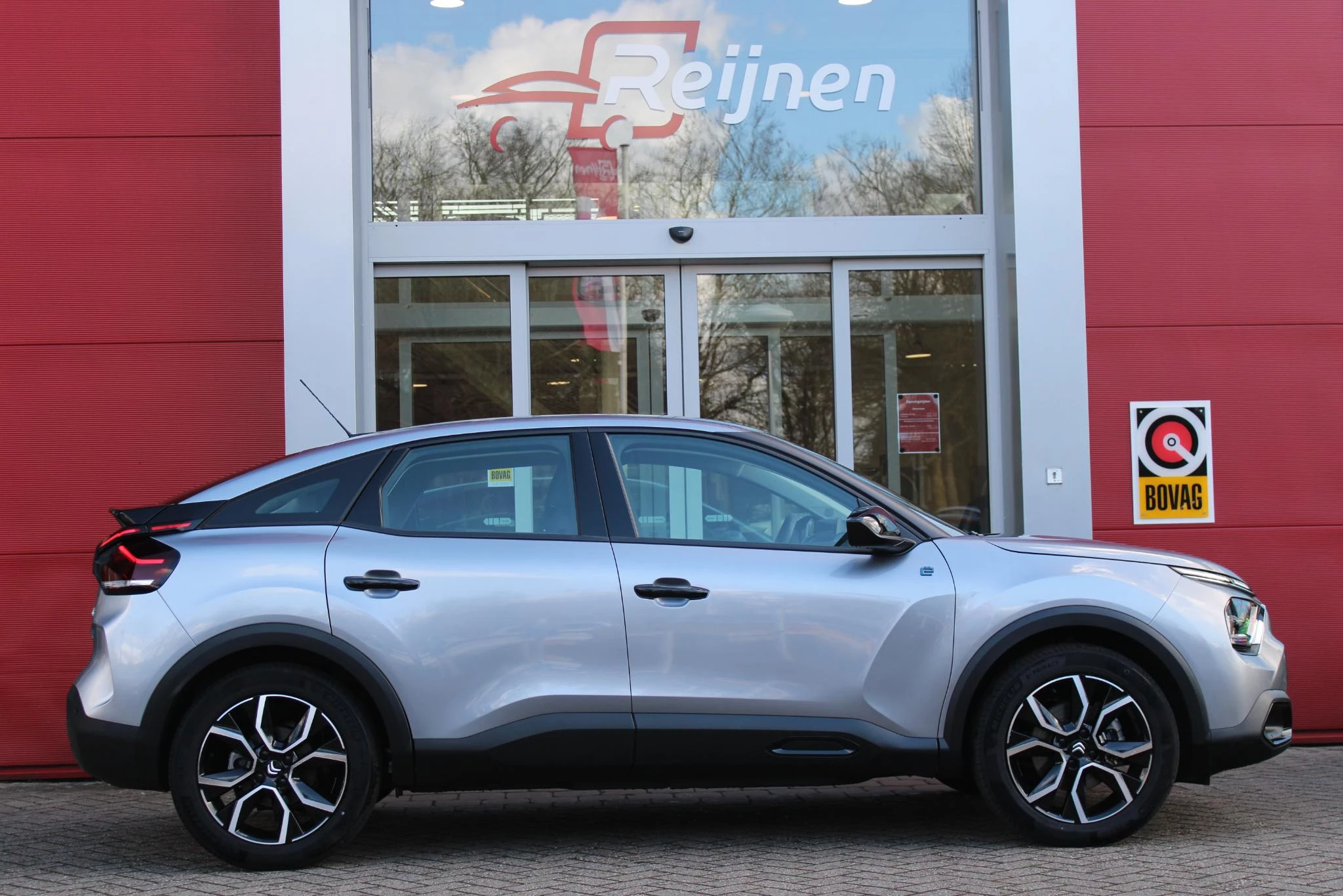 Hoofdafbeelding Citroën ë-C4