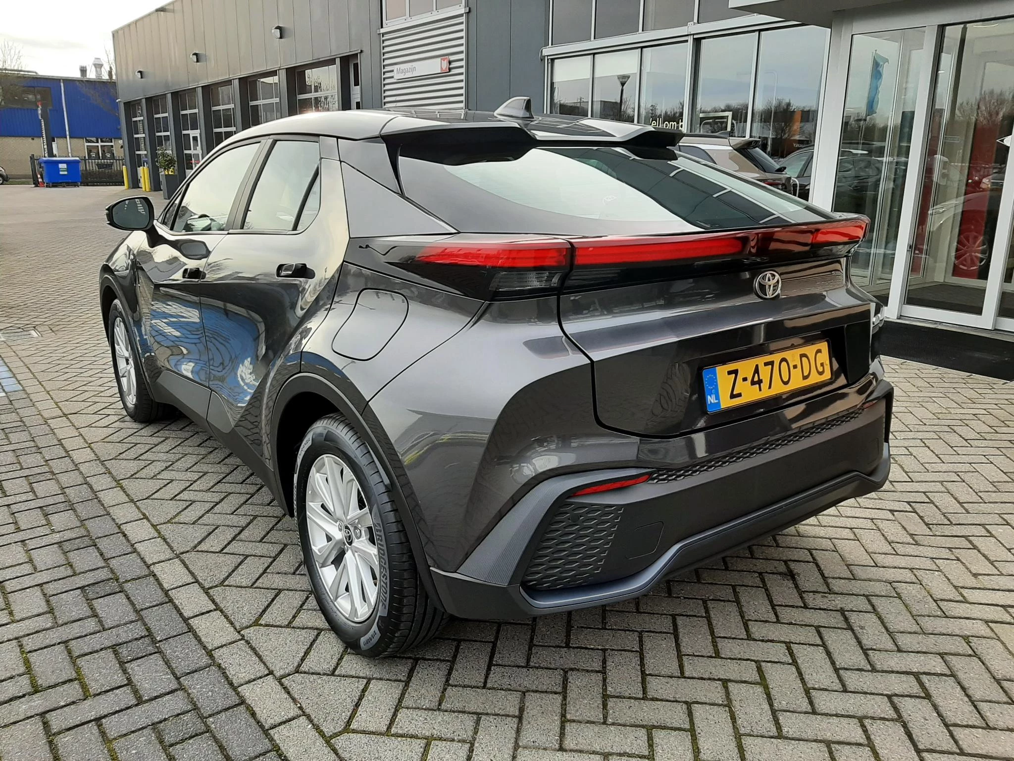 Hoofdafbeelding Toyota C-HR