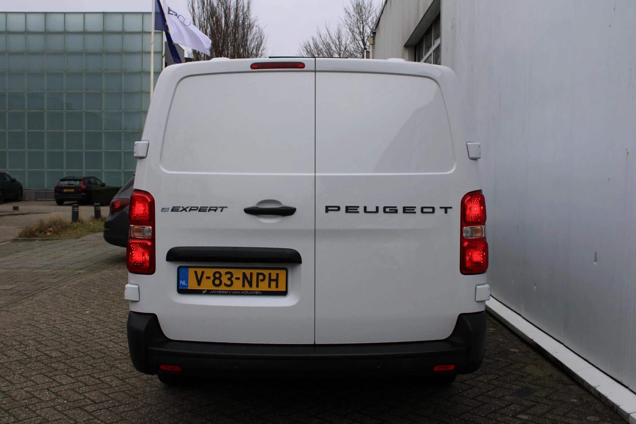 Hoofdafbeelding Peugeot e-Expert