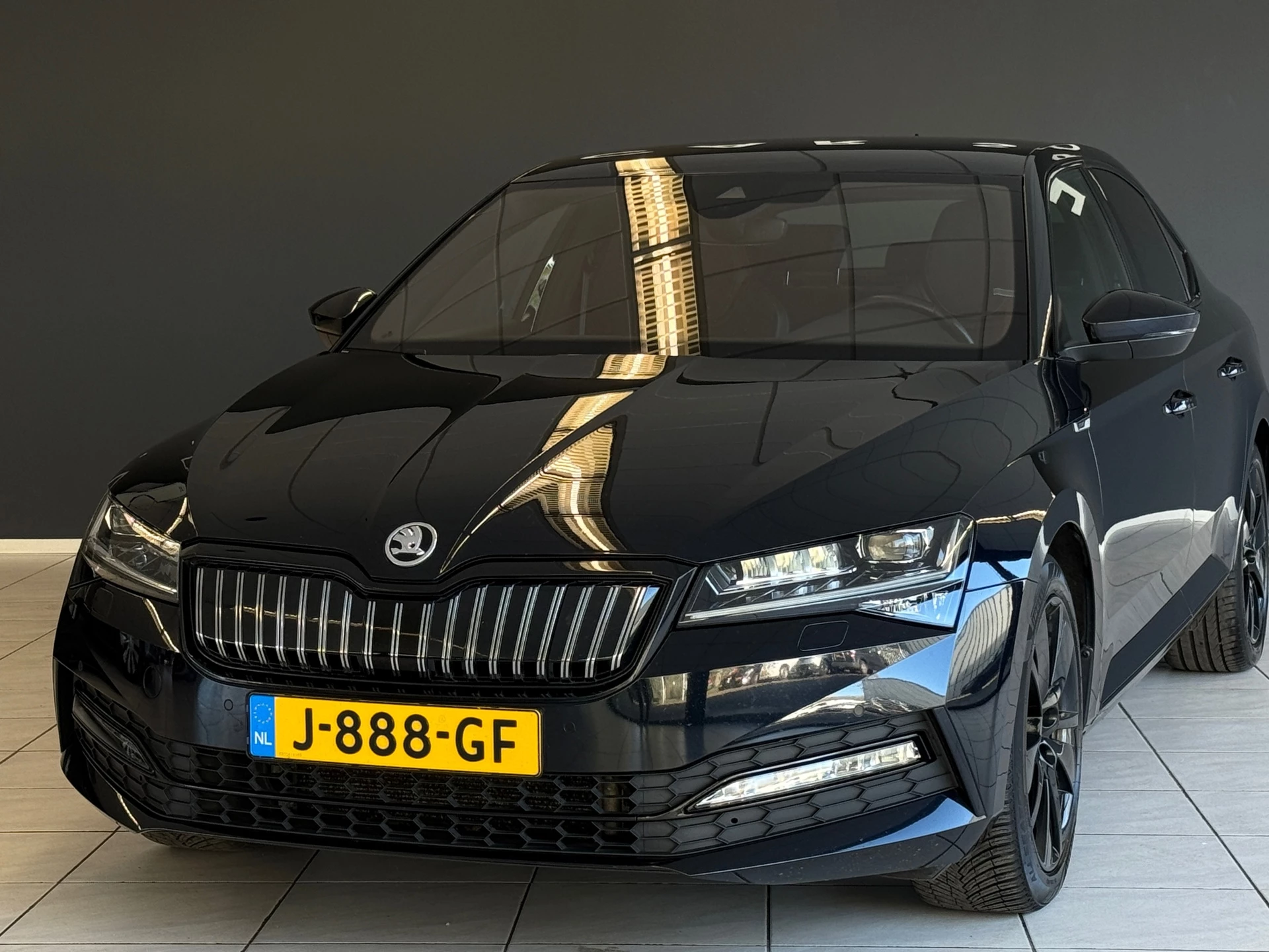 Hoofdafbeelding Škoda Superb