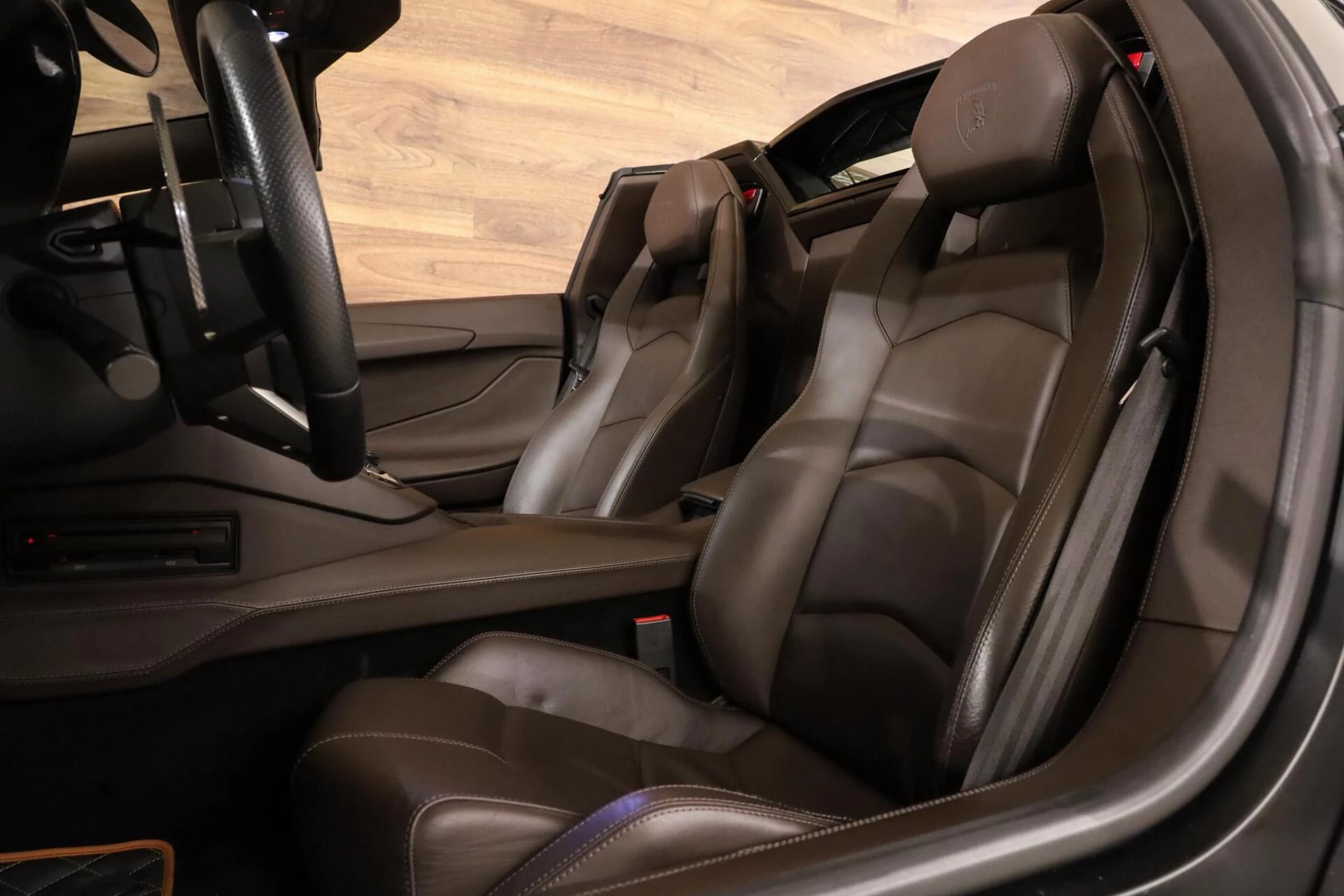 Hoofdafbeelding Lamborghini Aventador