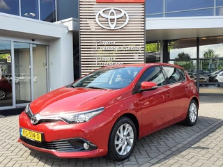 Toyota Auris 1.2T ASPIRATION LIMITED 5-DEURS TREKHAAK LM-VELGEN CAMERA CRUISE DEALERONDERHOUDEN NL-AUTO