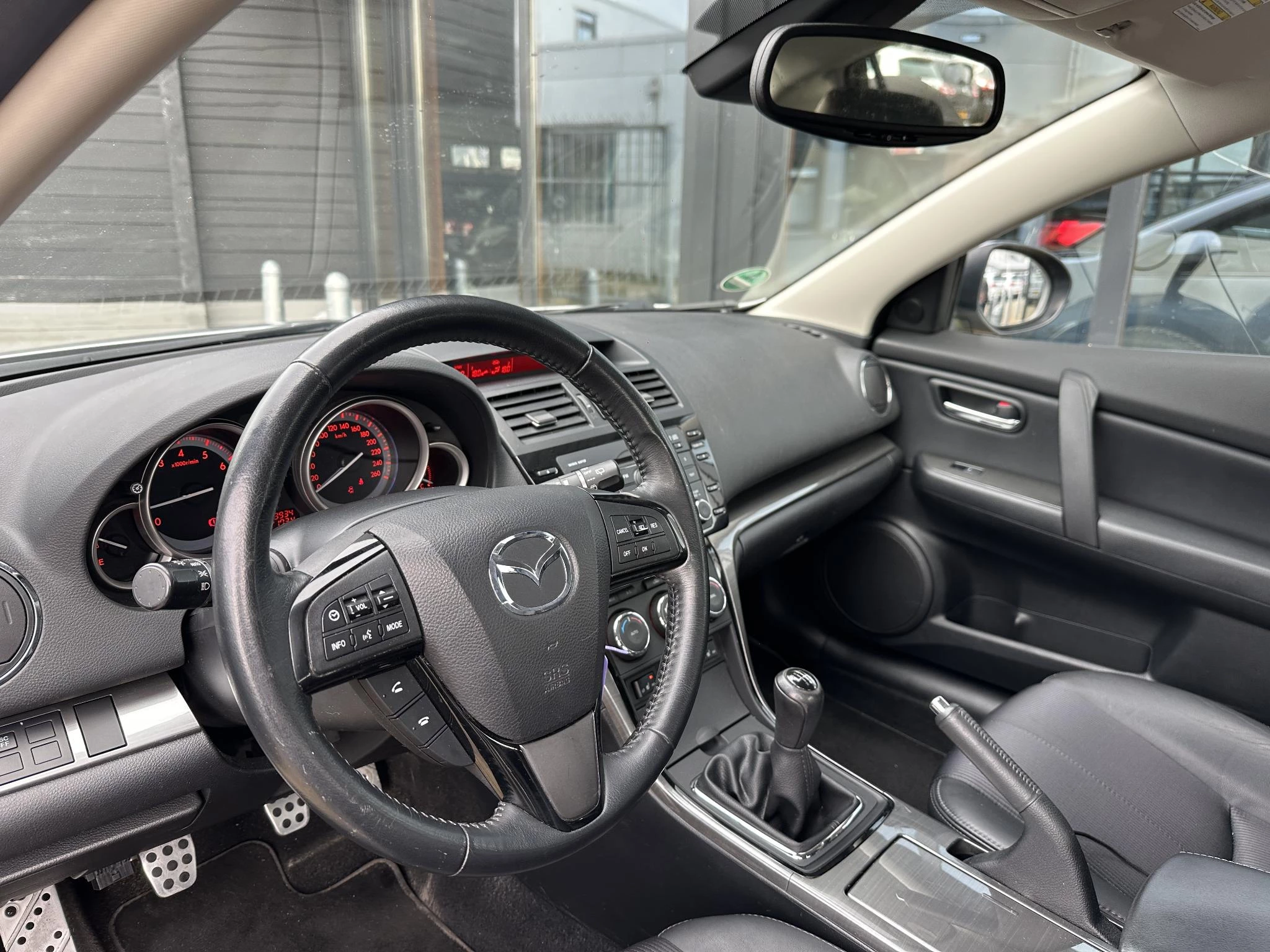 Hoofdafbeelding Mazda 6