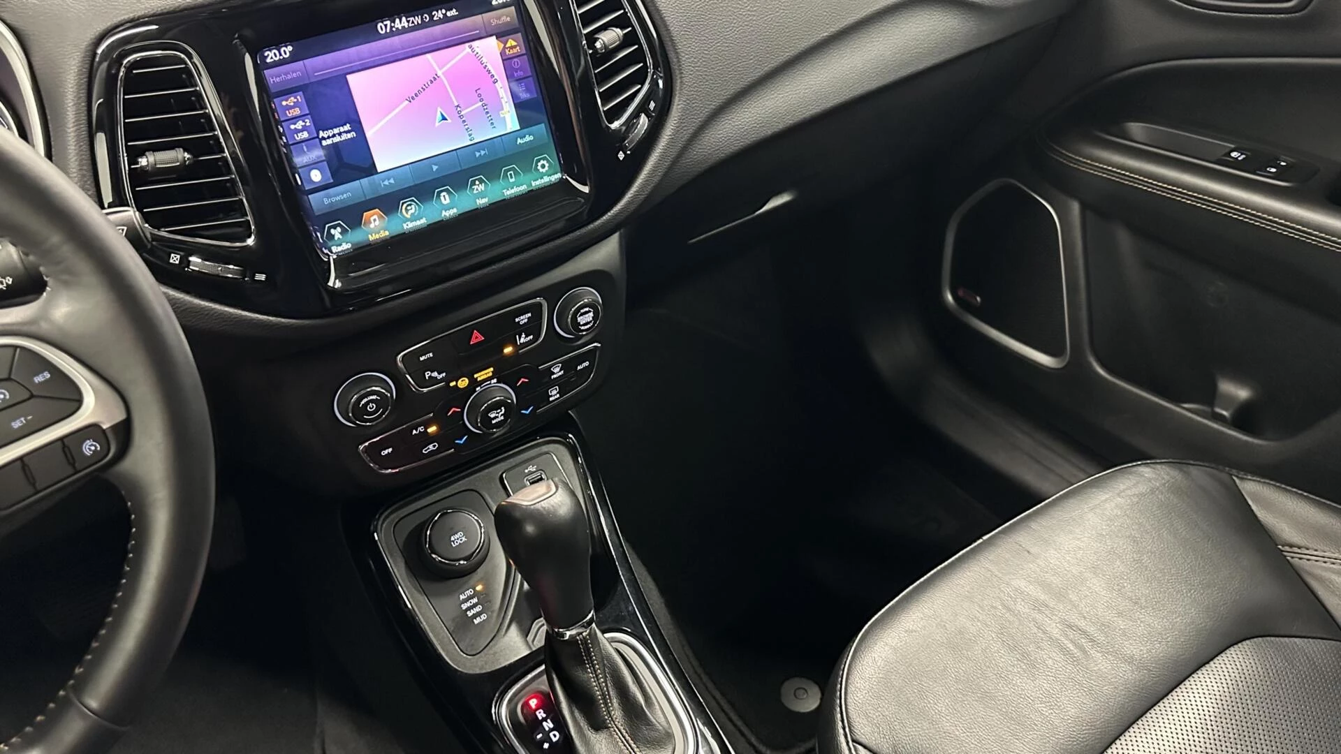 Hoofdafbeelding Jeep Compass