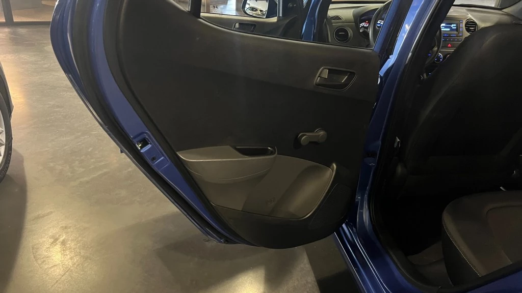 Hoofdafbeelding Hyundai i10