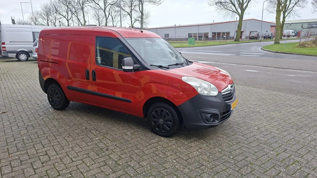 Hoofdafbeelding Opel Combo