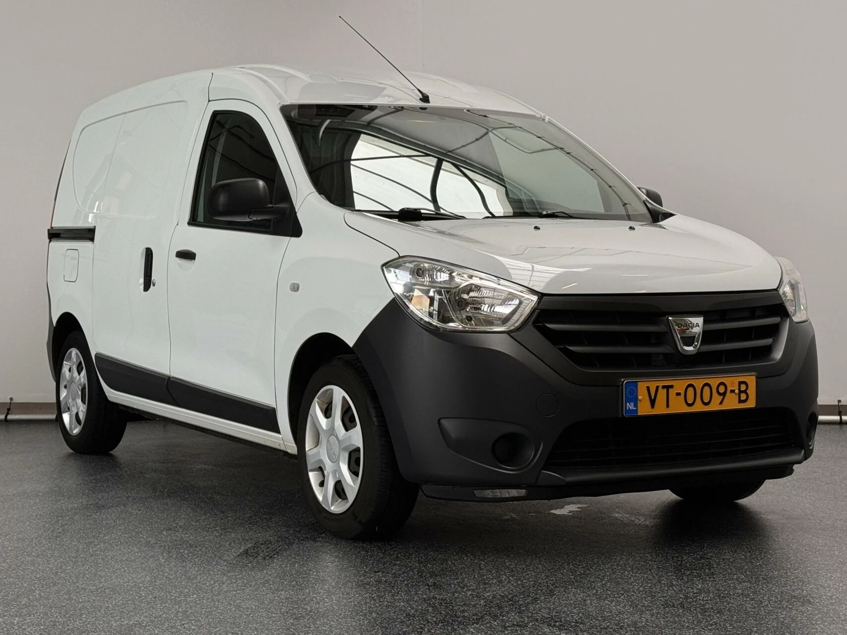 Hoofdafbeelding Dacia Dokker