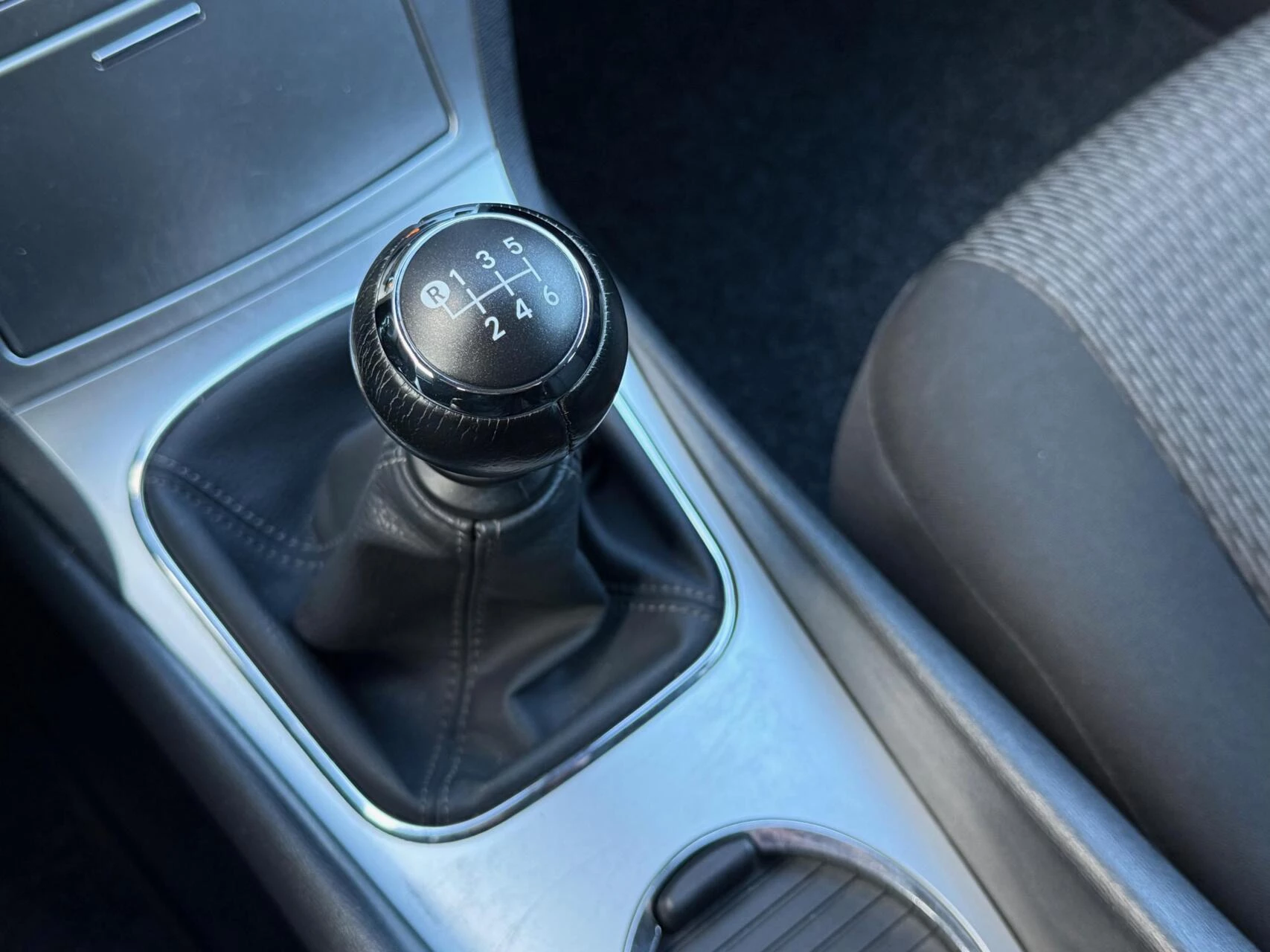 Hoofdafbeelding Toyota Avensis