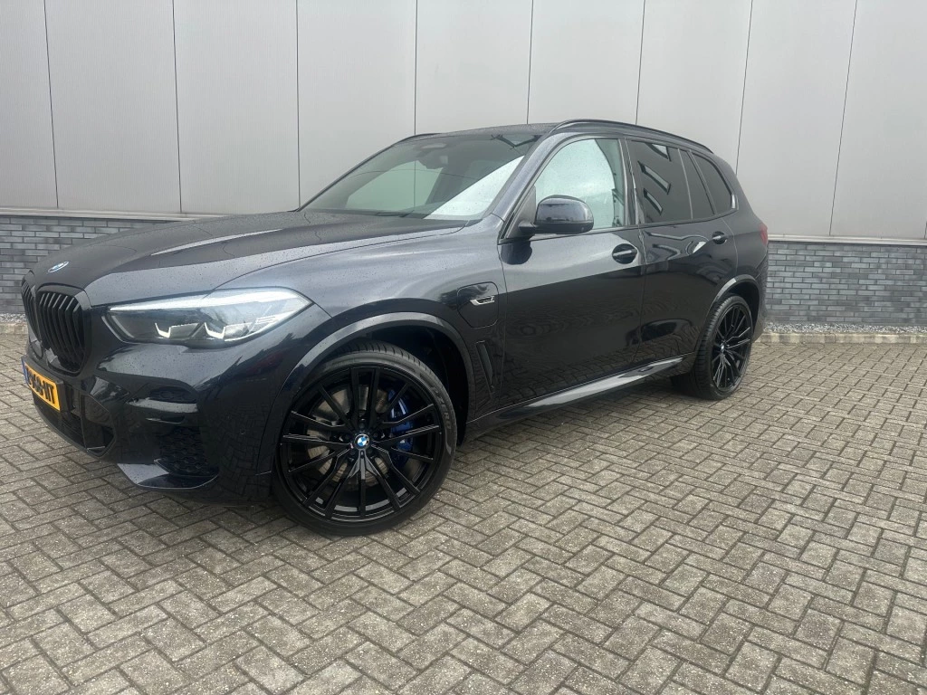 Hoofdafbeelding BMW X5