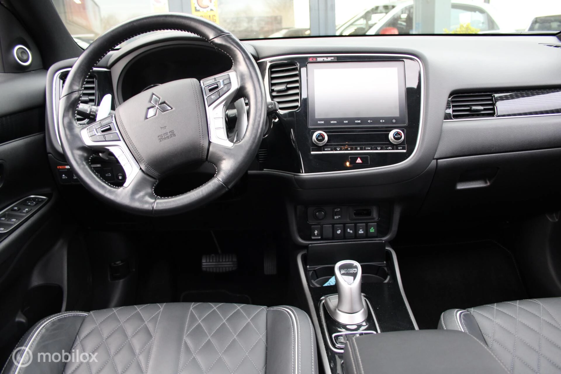 Hoofdafbeelding Mitsubishi Outlander