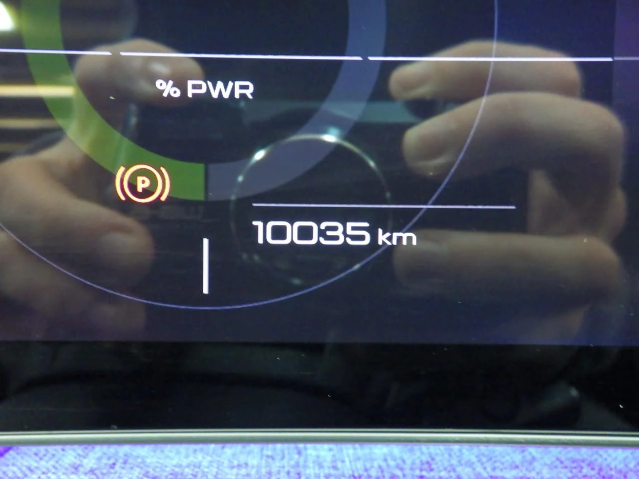 Hoofdafbeelding Peugeot e-3008