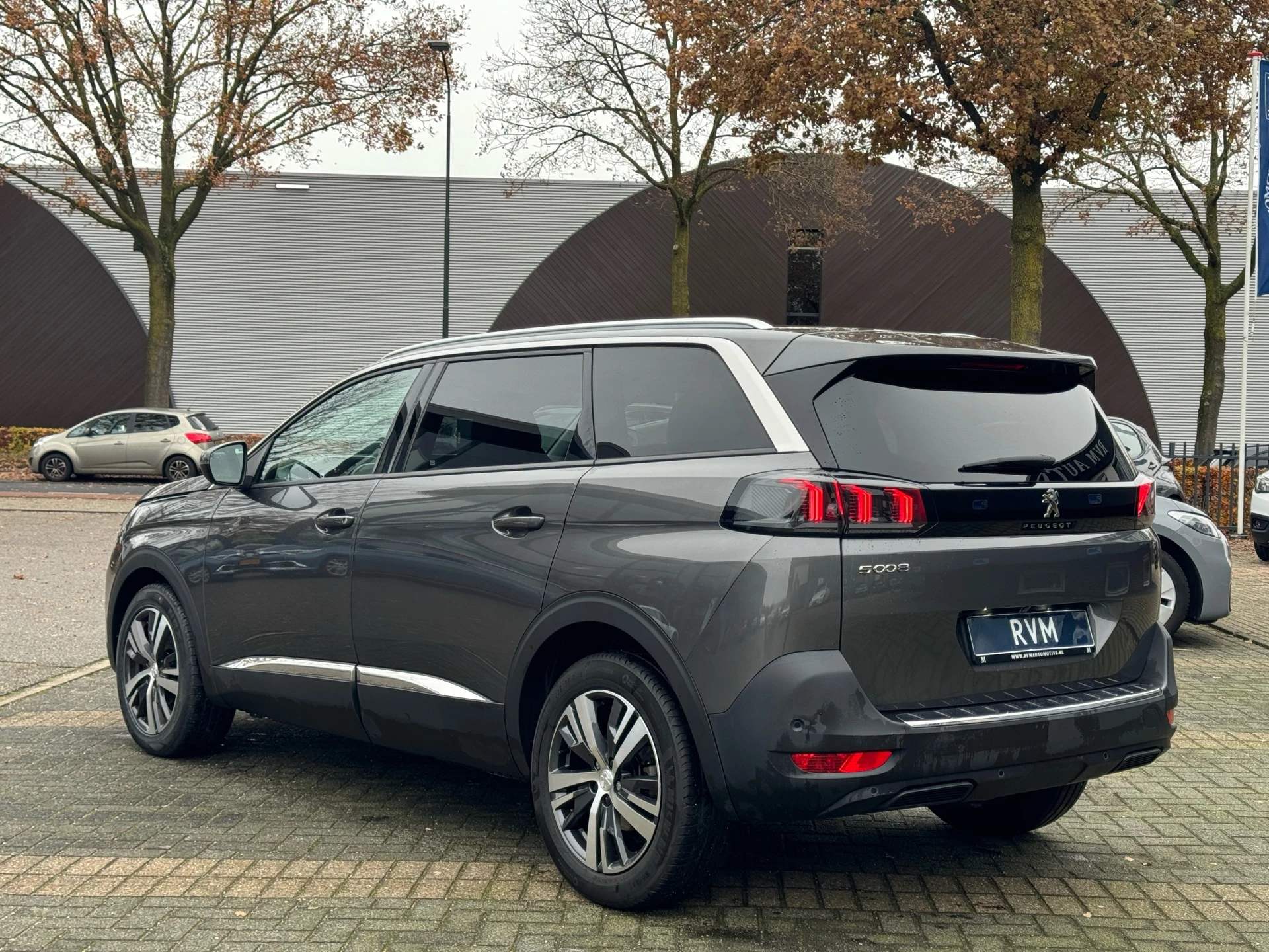 Hoofdafbeelding Peugeot 5008