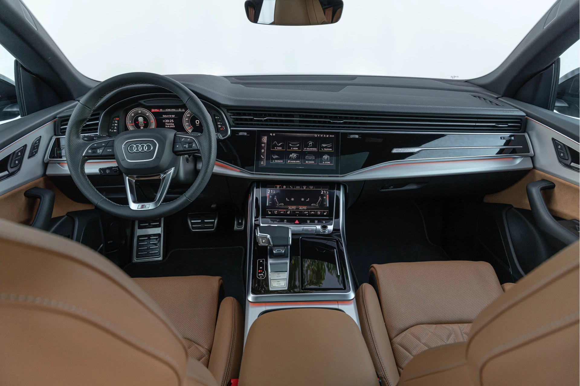 Hoofdafbeelding Audi Q8