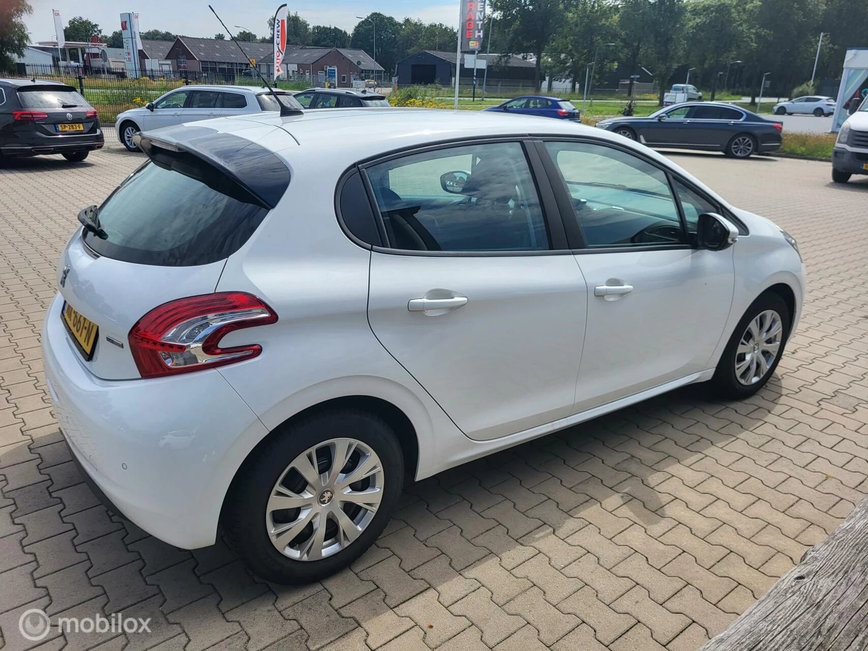 Hoofdafbeelding Peugeot 208