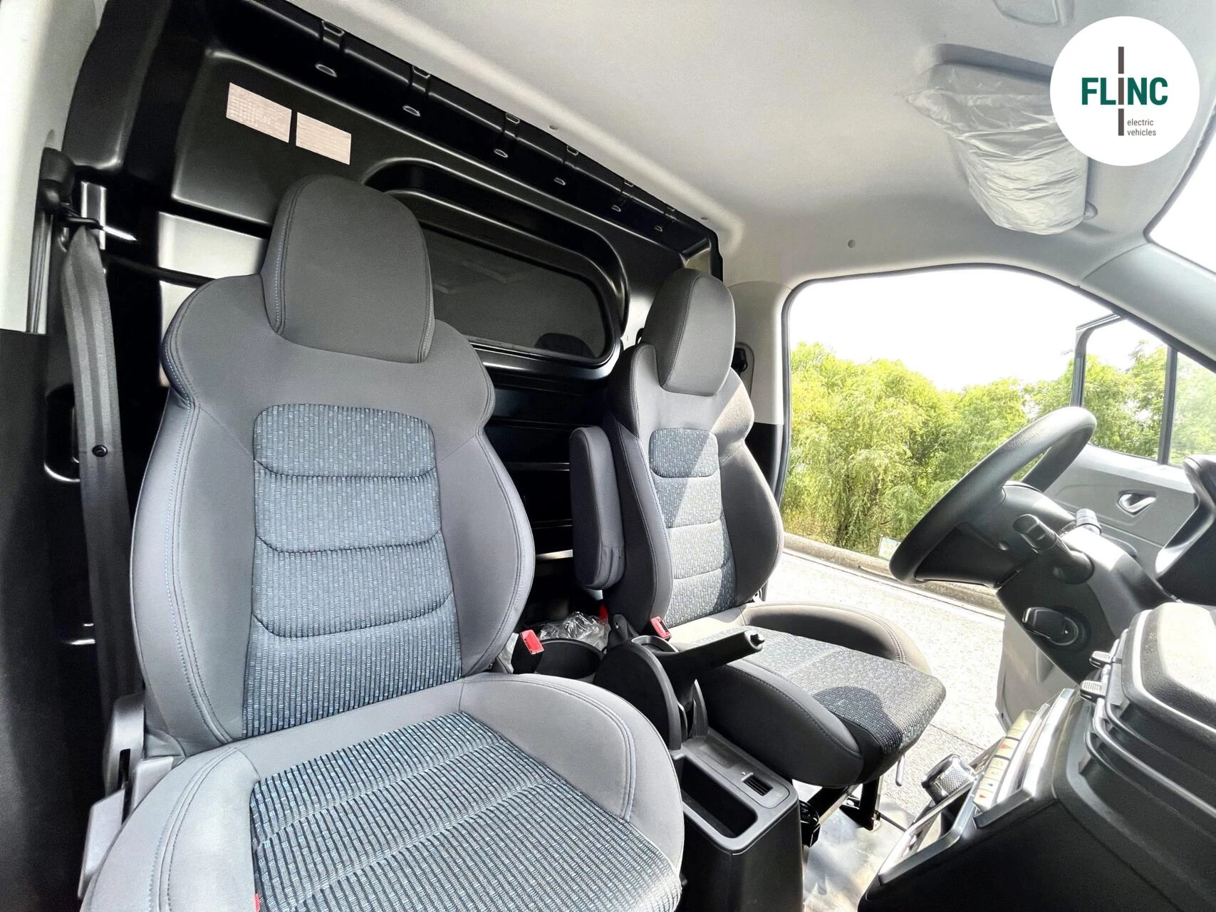 Hoofdafbeelding Cenntro Logistar 260