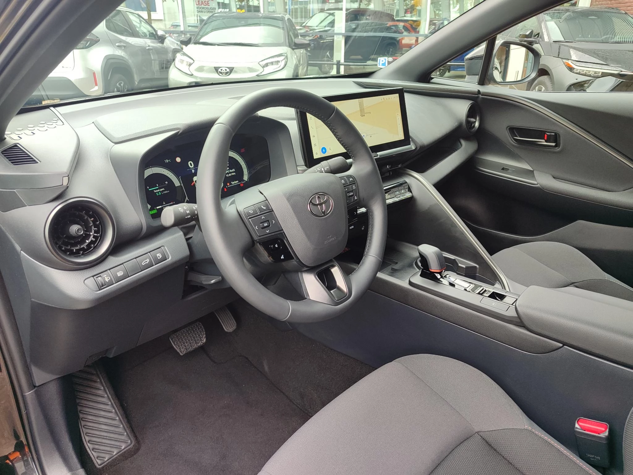 Hoofdafbeelding Toyota C-HR