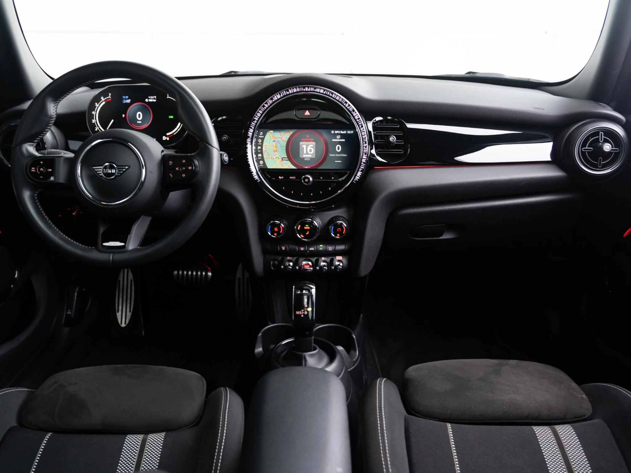 Hoofdafbeelding MINI 5-deurs