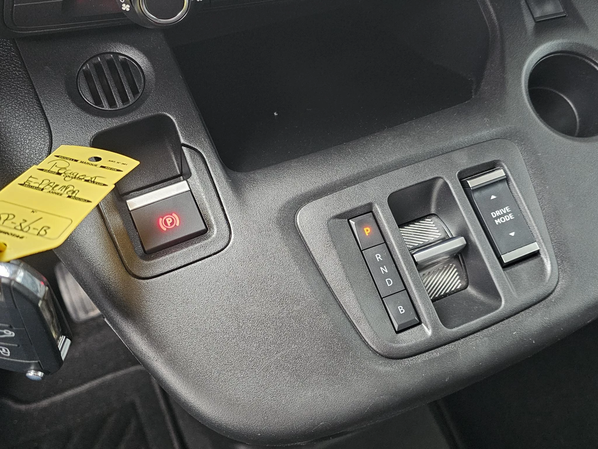 Hoofdafbeelding Peugeot e-Partner