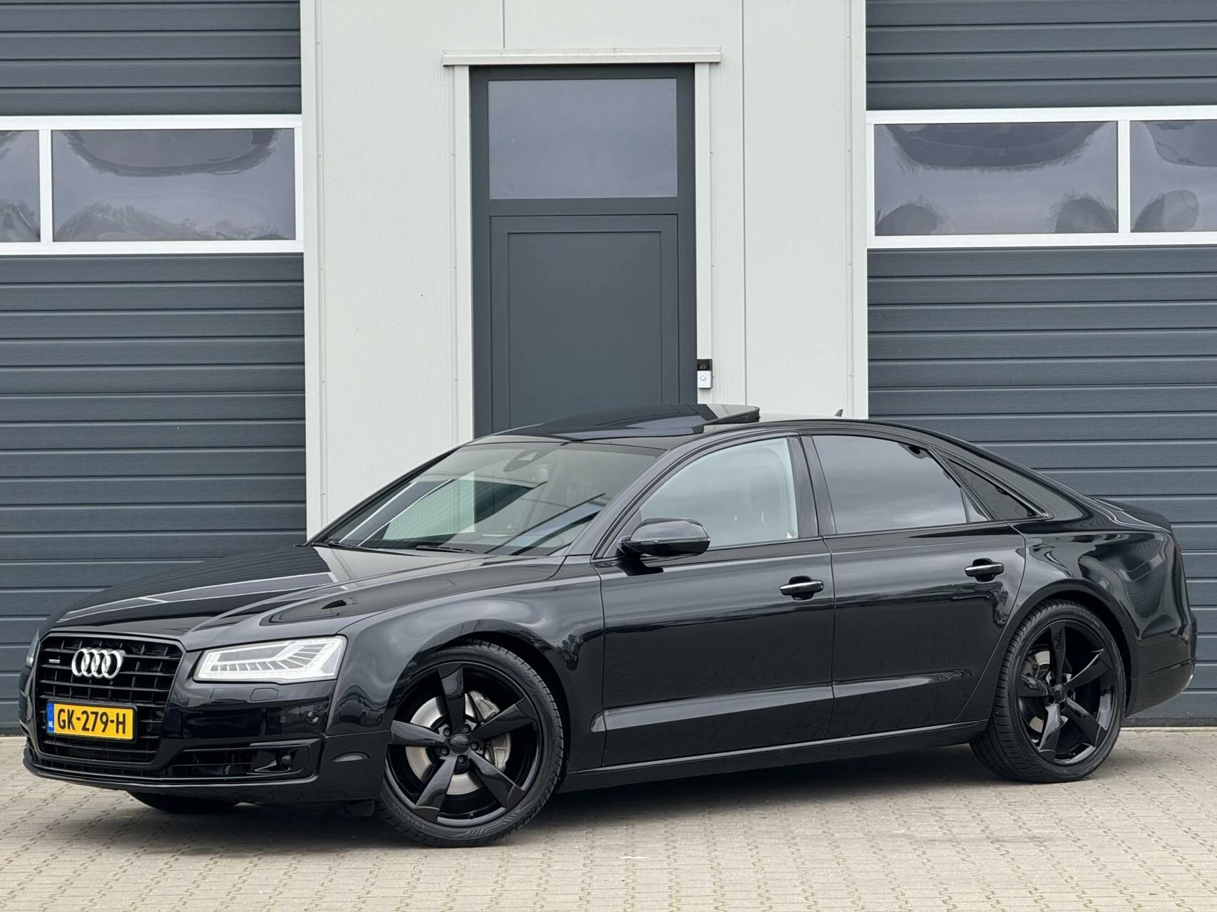 Hoofdafbeelding Audi A8
