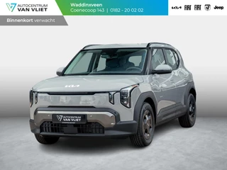 Hoofdafbeelding Kia EV2 Kia EV2 Air 42.2 kWh 5p. | Actieprijs * | Clima | Adapt. cruise | Navi | Dakrails | 16" | Stoel&Stuur Verwarming | Apple Carplay