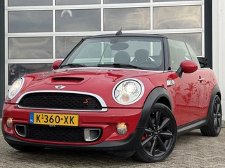 MINI Cooper S Cabrio Mini 1.6 Chili 184pk | Bi-xenon koplampen | Cruise control | Lederen bekleding | Parkeersensor achter | Navigatiesysteem full map | Voorstoelen verwarmd | Prachtige staat!