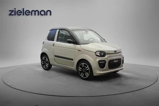 Microcar M.go dCi Champagne - 2022 - 3.087 Km - Airco, Stuurbekrachtiging