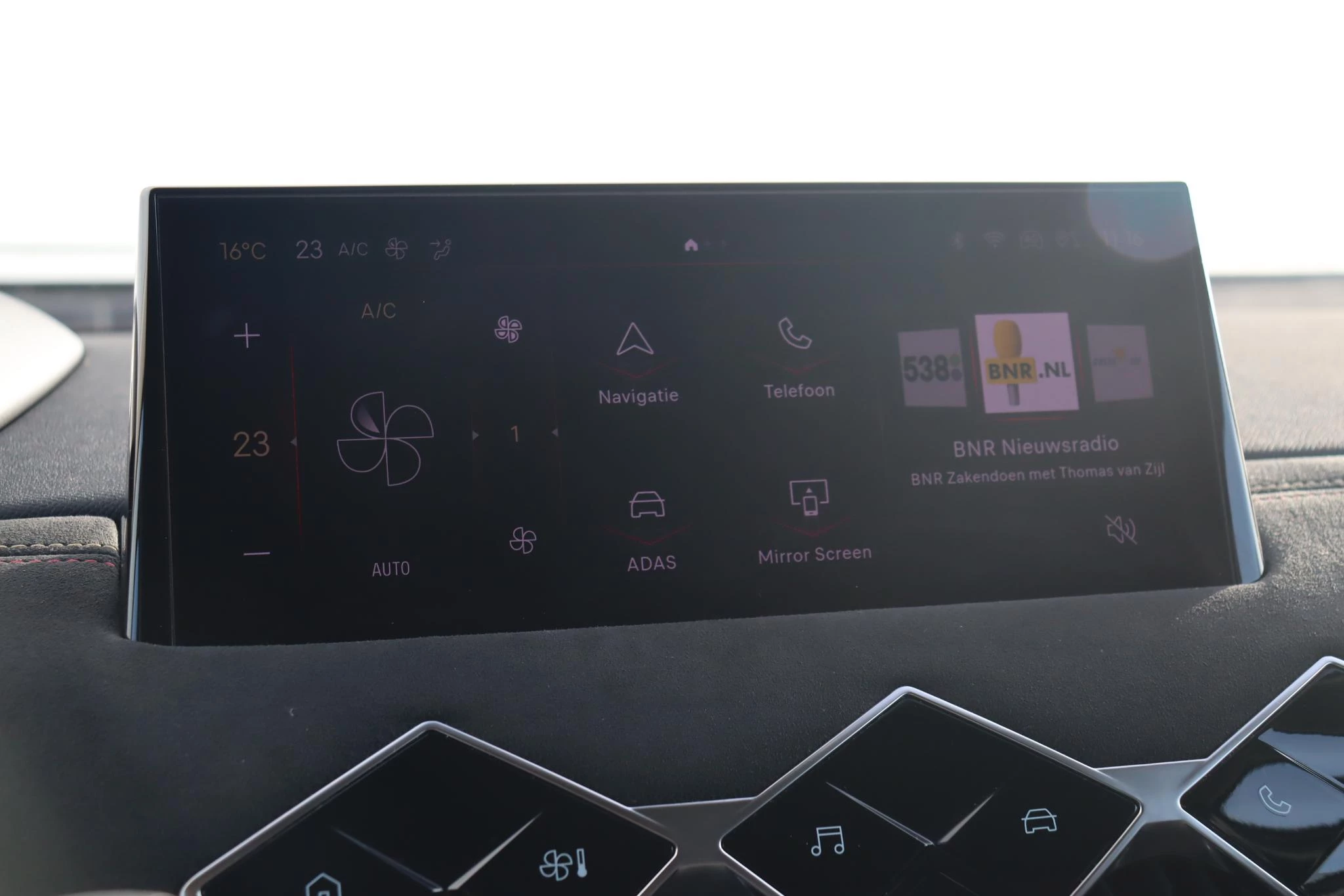 Hoofdafbeelding DS DS 3