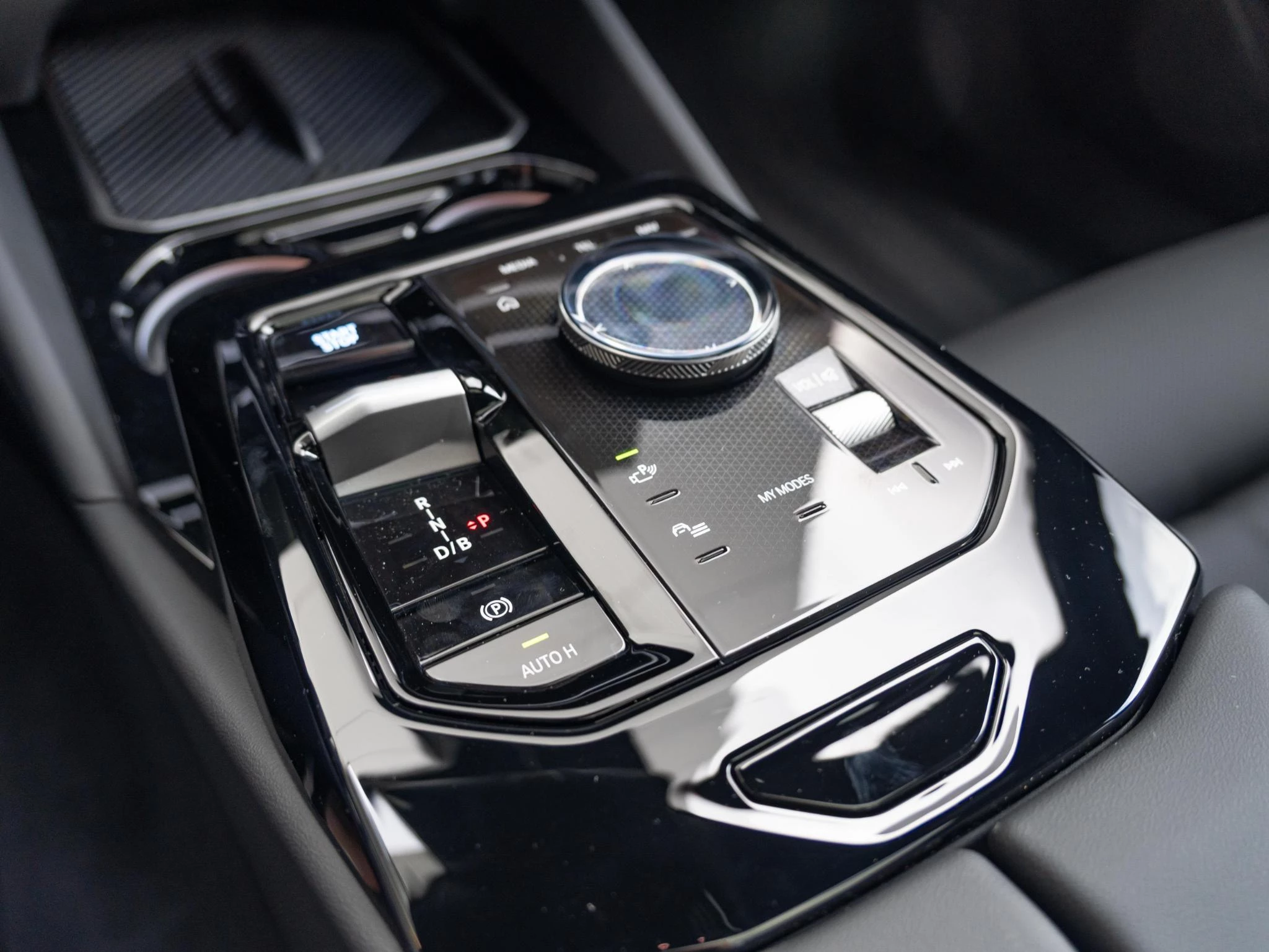 Hoofdafbeelding BMW i5