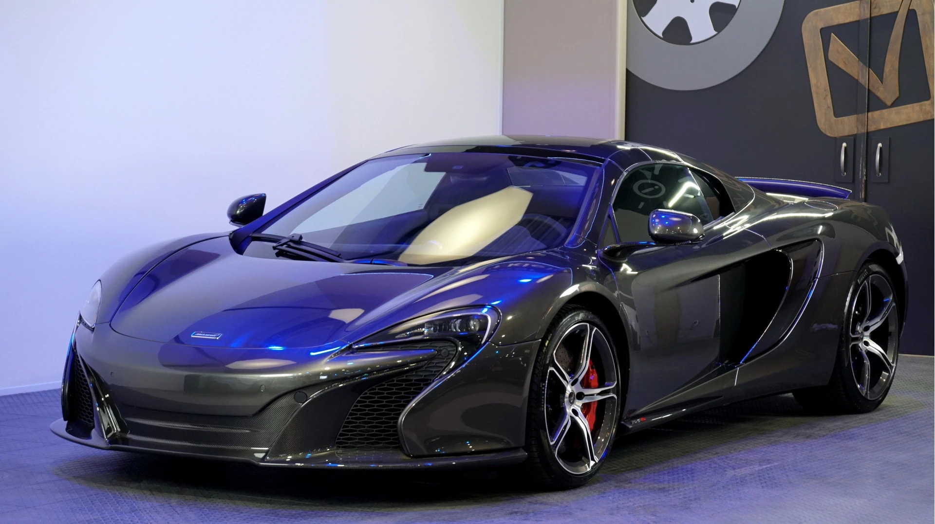 Hoofdafbeelding McLaren 650S