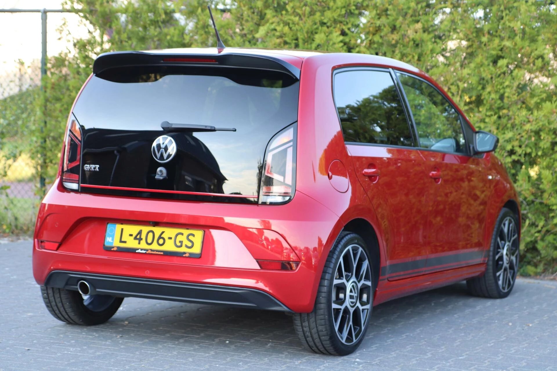 Hoofdafbeelding Volkswagen up!