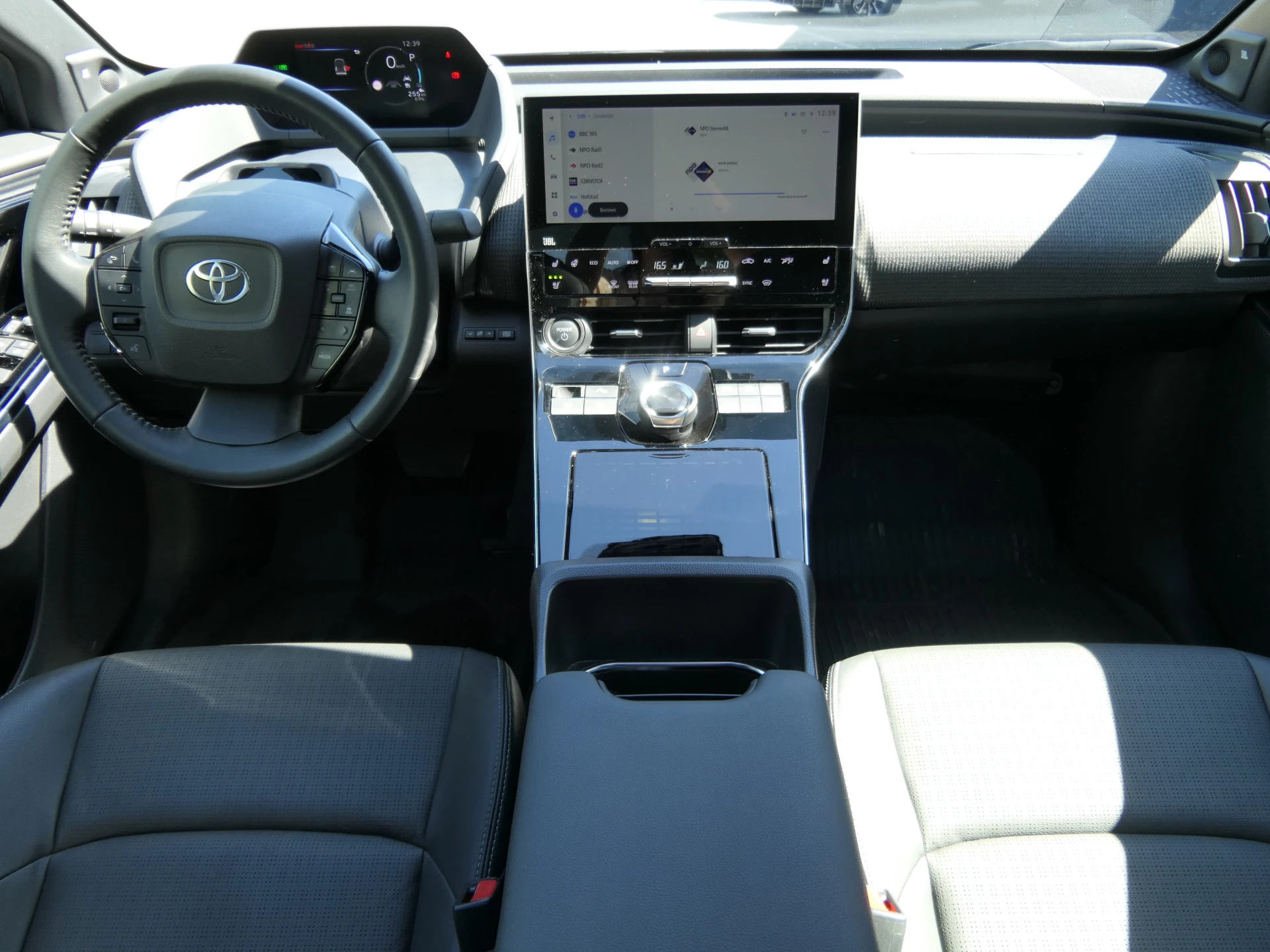 Hoofdafbeelding Toyota bZ4X