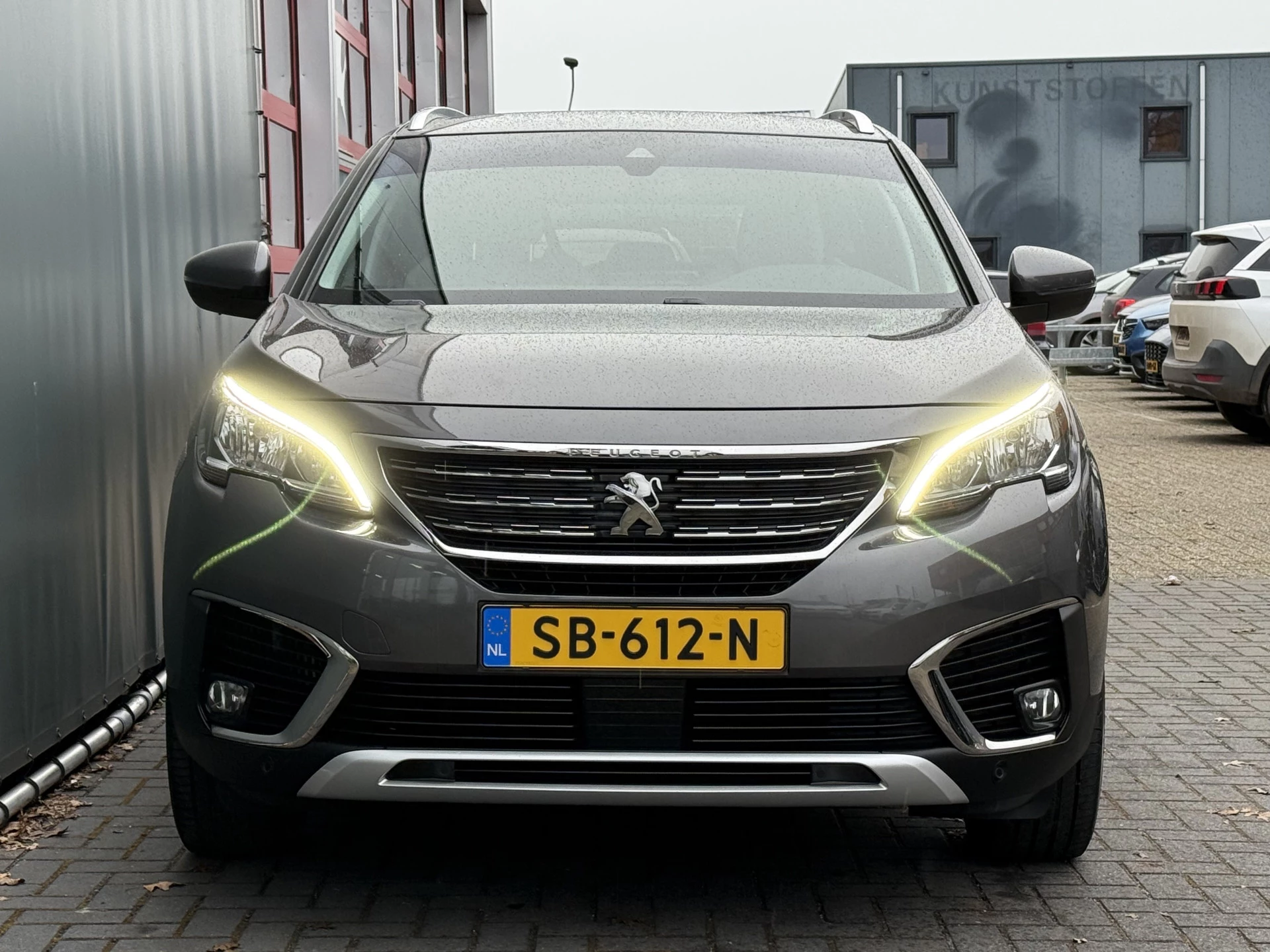 Hoofdafbeelding Peugeot 5008