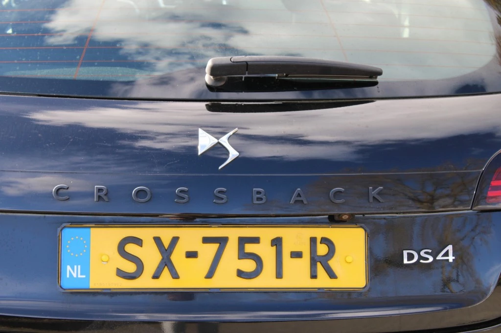 Hoofdafbeelding DS DS 4