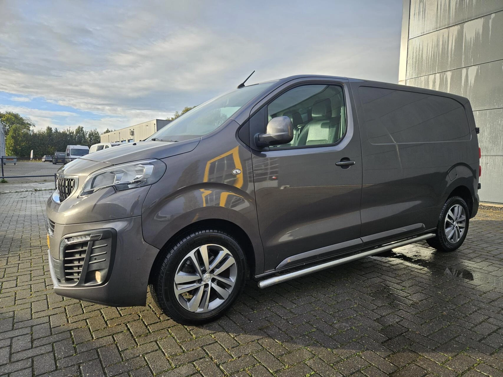 Hoofdafbeelding Peugeot Expert