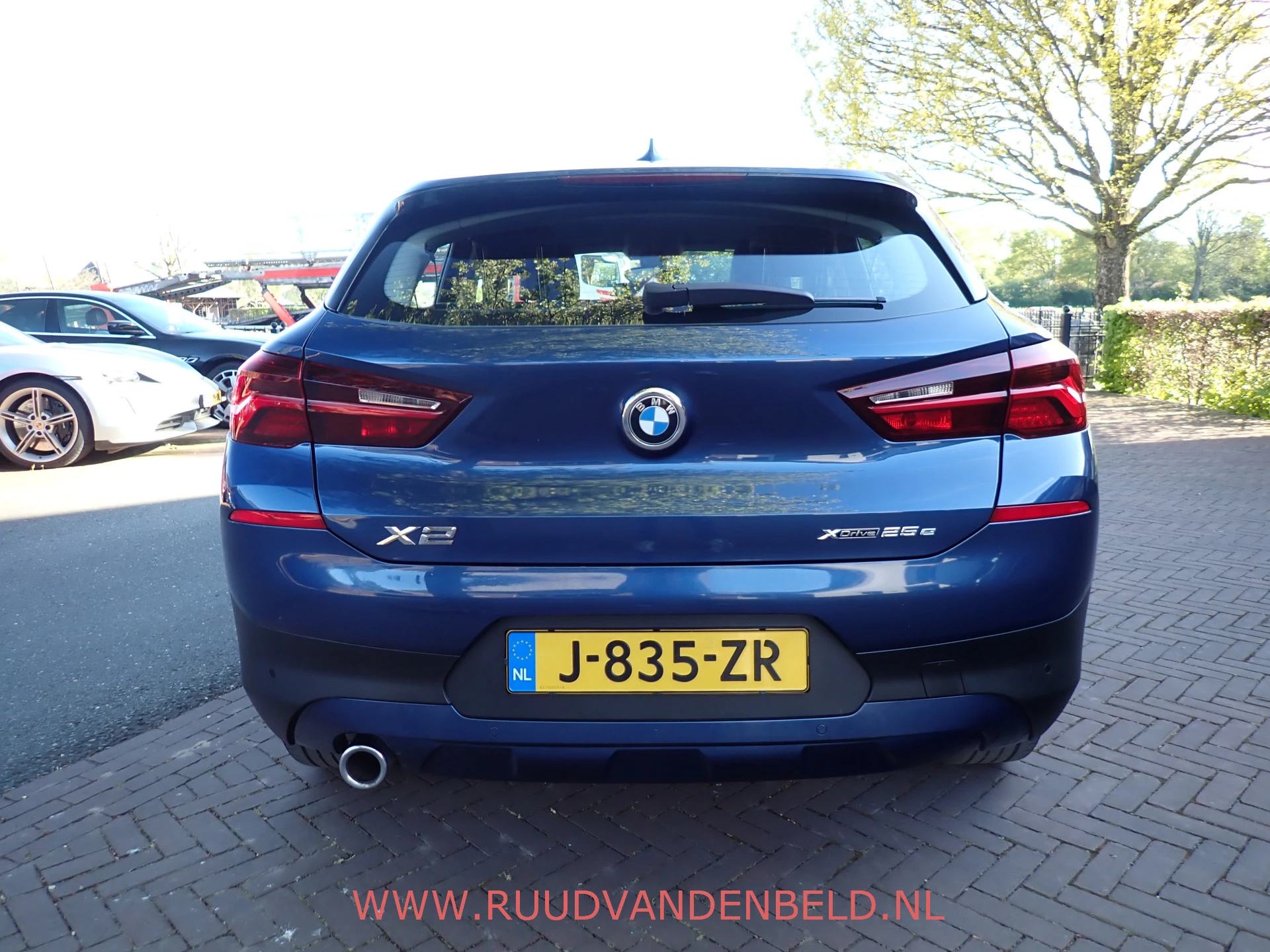 Hoofdafbeelding BMW X2