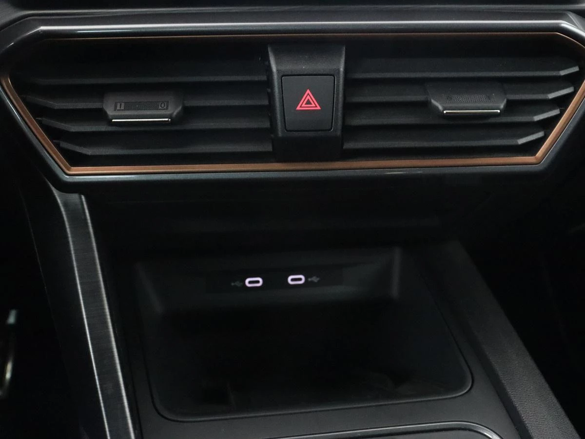 Hoofdafbeelding CUPRA Leon