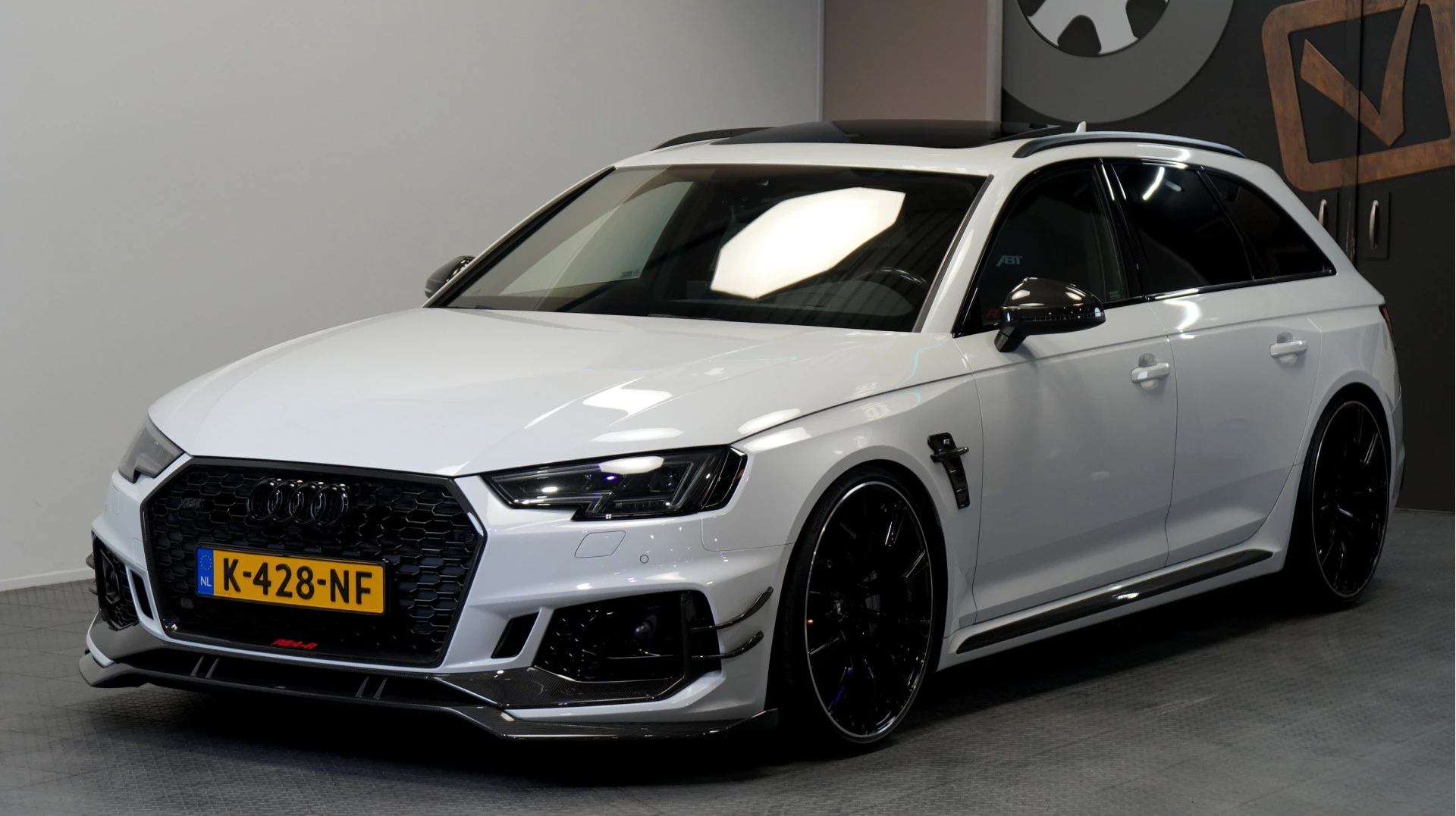 Hoofdafbeelding Audi RS4