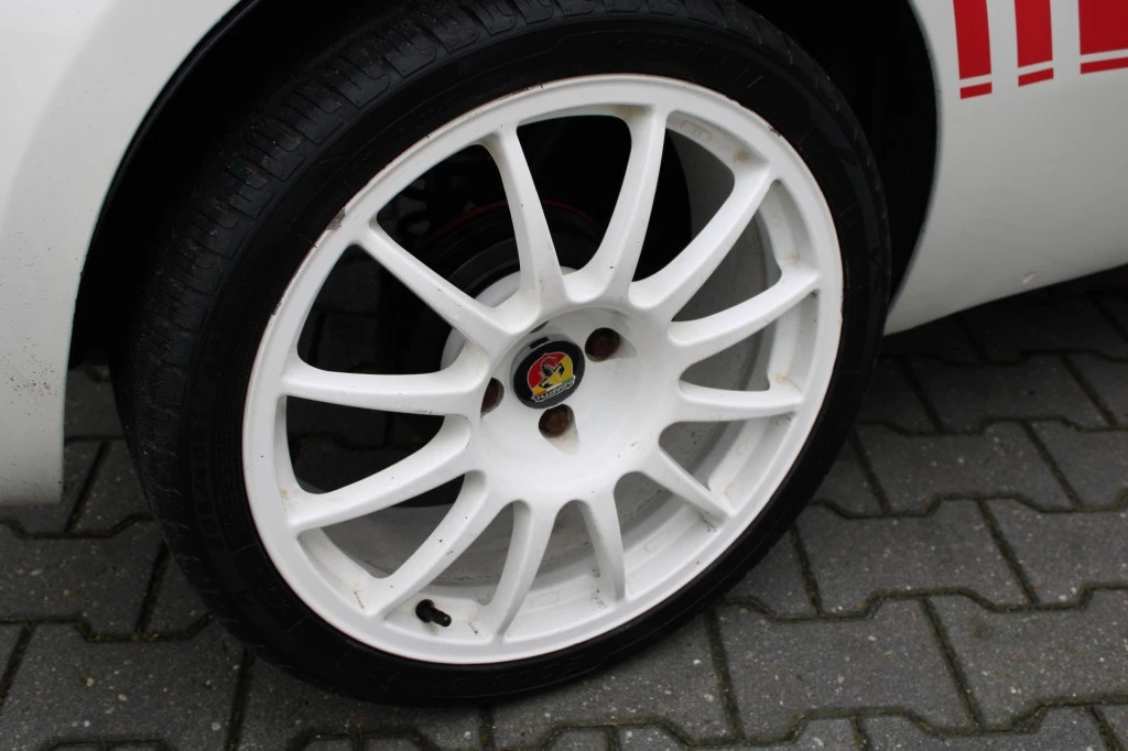 Hoofdafbeelding Fiat 500C