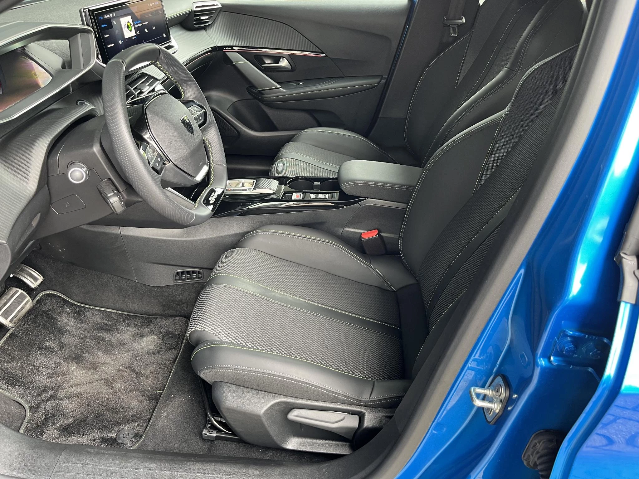 Hoofdafbeelding Peugeot e-208