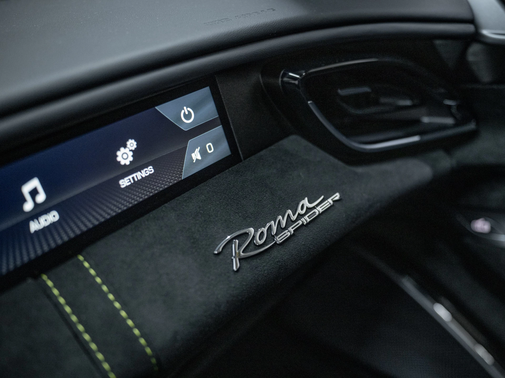 Hoofdafbeelding Ferrari Roma