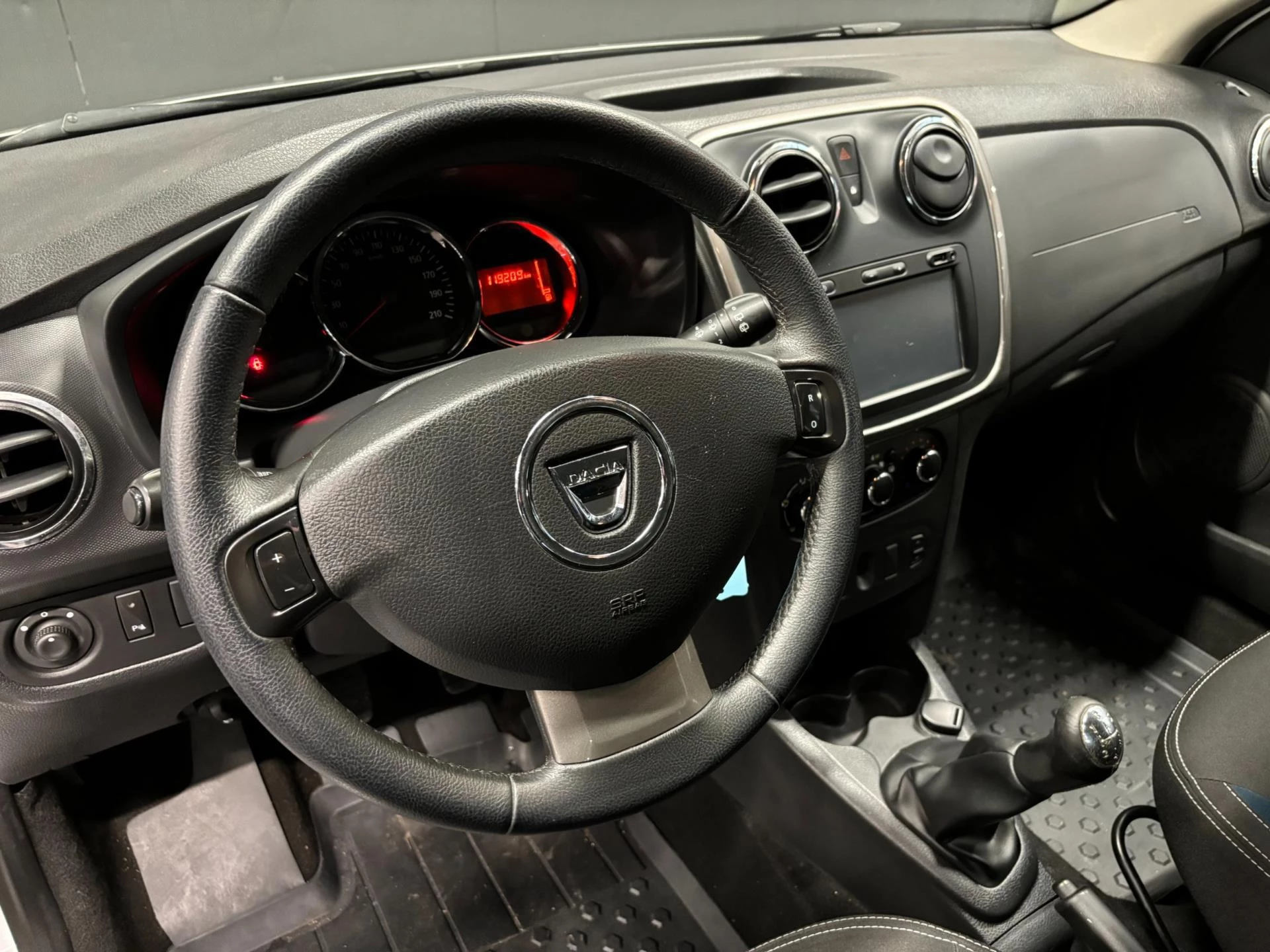 Hoofdafbeelding Dacia Logan