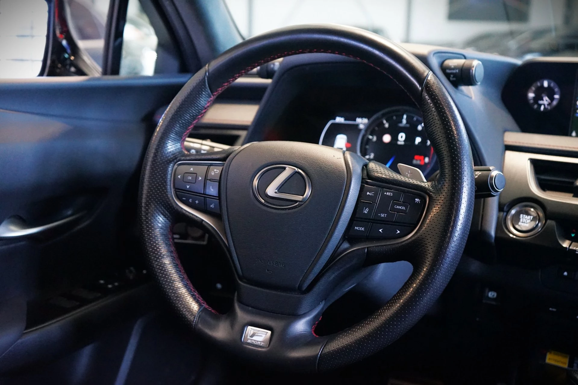 Hoofdafbeelding Lexus UX